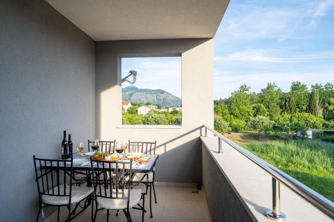 Olive Family House Apartment Mlini Bagian luar foto