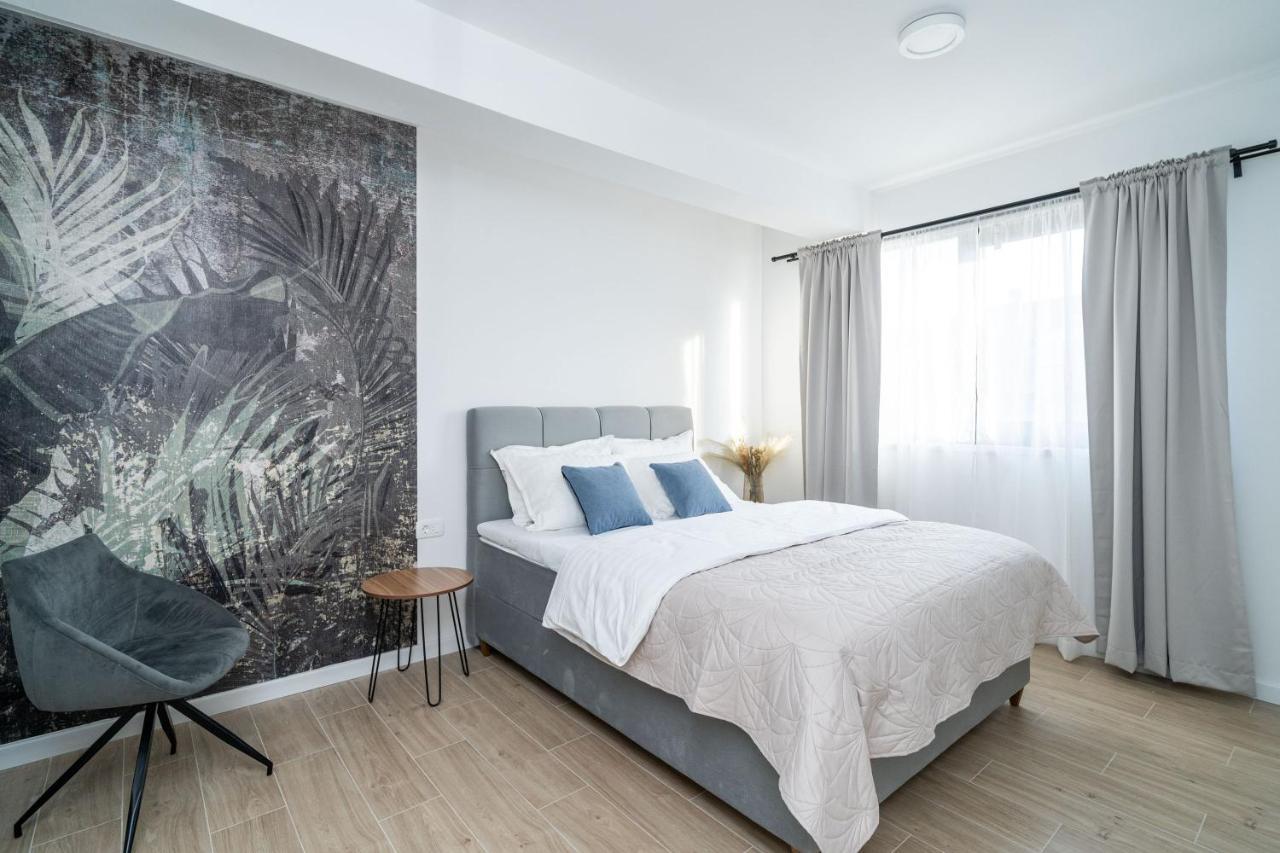 Olive Family House Apartment Mlini Bagian luar foto